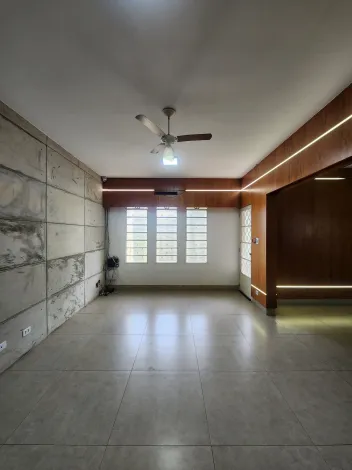 Alugar Casa / Padr&atilde;o em S&atilde;o Jos&eacute; do Rio Preto R$ 2.500,00 - Foto 4