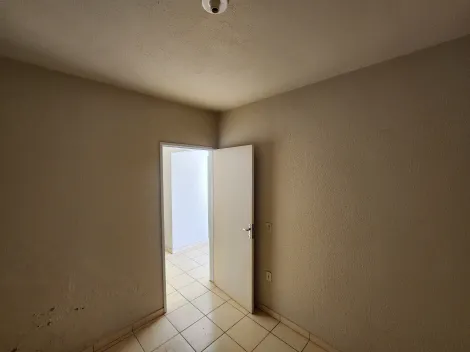Alugar Casa / Padr&atilde;o em S&atilde;o Jos&eacute; do Rio Preto R$ 880,00 - Foto 5