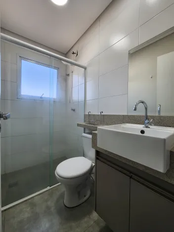 Alugar Apartamento / Padr&atilde;o em S&atilde;o Jos&eacute; do Rio Preto R$ 2.600,00 - Foto 9