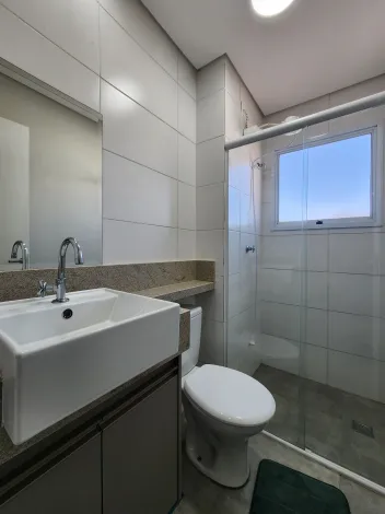 Alugar Apartamento / Padr&atilde;o em S&atilde;o Jos&eacute; do Rio Preto R$ 2.600,00 - Foto 12