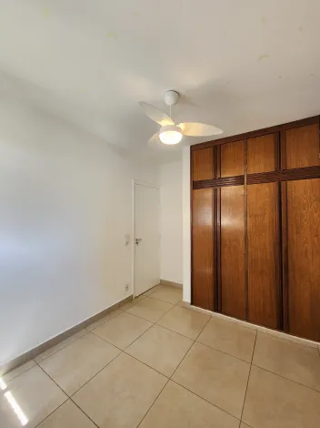 Alugar Apartamento / Padr&atilde;o em S&atilde;o Jos&eacute; do Rio Preto R$ 1.200,00 - Foto 9