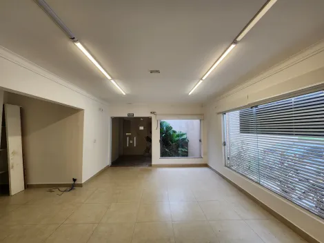 Alugar Comercial / Sal&atilde;o em S&atilde;o Jos&eacute; do Rio Preto R$ 18.000,00 - Foto 3
