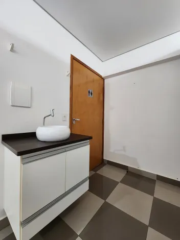 Alugar Comercial / Sala em S&atilde;o Jos&eacute; do Rio Preto R$ 1.500,00 - Foto 3