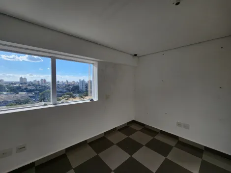Alugar Comercial / Sala em S&atilde;o Jos&eacute; do Rio Preto R$ 1.500,00 - Foto 4