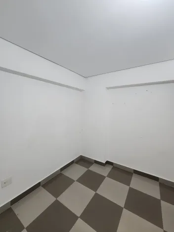 Alugar Comercial / Sala em S&atilde;o Jos&eacute; do Rio Preto R$ 1.500,00 - Foto 6