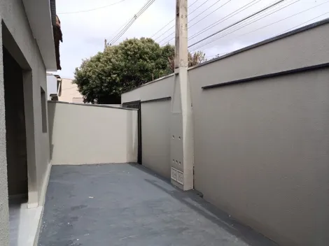 Alugar Casa / Padr&atilde;o em S&atilde;o Jos&eacute; do Rio Preto R$ 2.000,00 - Foto 11