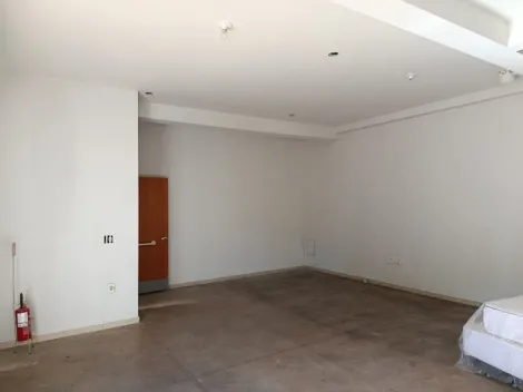 Alugar Comercial / Sal&atilde;o em S&atilde;o Jos&eacute; do Rio Preto R$ 900,00 - Foto 8