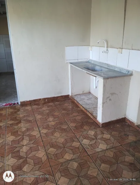 Alugar Casa / Padr&atilde;o em S&atilde;o Jos&eacute; do Rio Preto R$ 950,00 - Foto 19