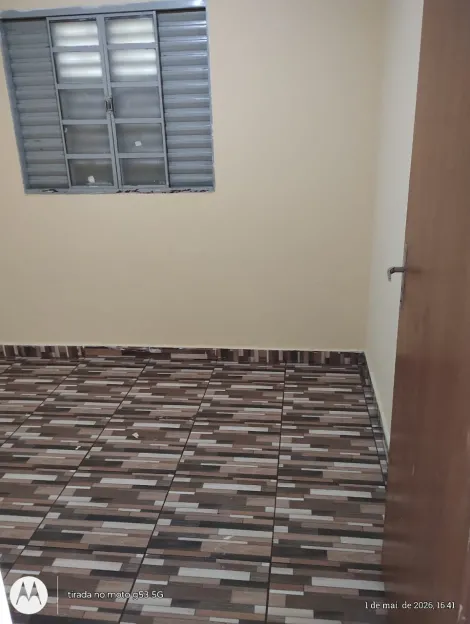 Alugar Casa / Padr&atilde;o em S&atilde;o Jos&eacute; do Rio Preto R$ 950,00 - Foto 11