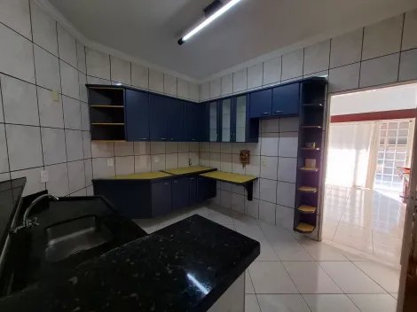 Alugar Casa / Padr&atilde;o em S&atilde;o Jos&eacute; do Rio Preto R$ 3.700,00 - Foto 14