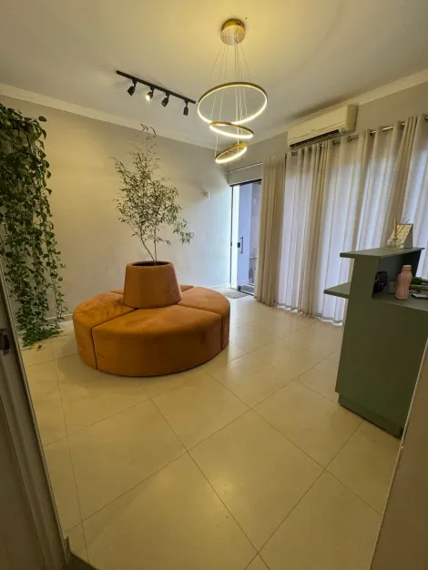 Alugar Casa / Padr&atilde;o em S&atilde;o Jos&eacute; do Rio Preto R$ 4.187,23 - Foto 6