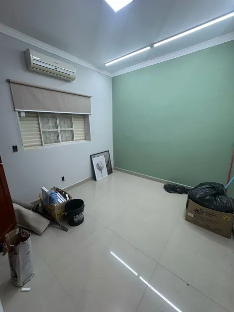 Alugar Casa / Padr&atilde;o em S&atilde;o Jos&eacute; do Rio Preto R$ 4.187,23 - Foto 12
