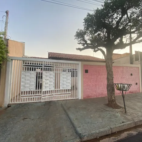 Alugar Casa / Padr&atilde;o em S&atilde;o Jos&eacute; do Rio Preto. apenas R$ 1.500,00