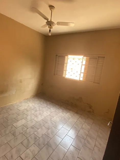 Alugar Casa / Padr&atilde;o em S&atilde;o Jos&eacute; do Rio Preto R$ 1.500,00 - Foto 4