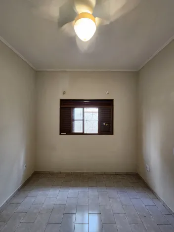 Alugar Casa / Padr&atilde;o em S&atilde;o Jos&eacute; do Rio Preto R$ 2.600,00 - Foto 6
