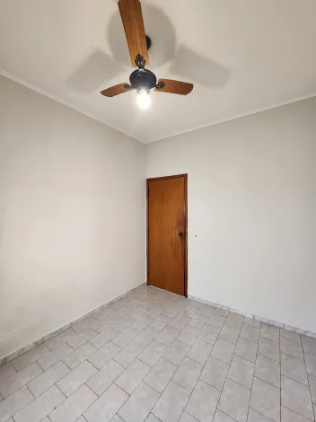 Alugar Casa / Padr&atilde;o em S&atilde;o Jos&eacute; do Rio Preto R$ 2.600,00 - Foto 10