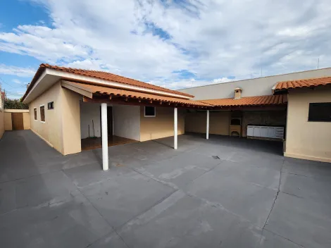 Alugar Casa / Padr&atilde;o em S&atilde;o Jos&eacute; do Rio Preto R$ 2.600,00 - Foto 12