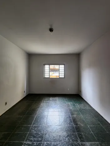 Alugar Apartamento / Padr&atilde;o em S&atilde;o Jos&eacute; do Rio Preto. apenas R$ 950,00