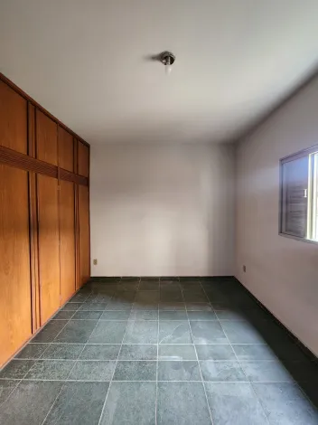 Alugar Apartamento / Padr&atilde;o em S&atilde;o Jos&eacute; do Rio Preto R$ 950,00 - Foto 8