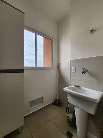 Alugar Apartamento / Padr&atilde;o em S&atilde;o Jos&eacute; do Rio Preto R$ 1.600,00 - Foto 10