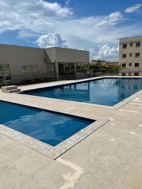 Alugar Apartamento / Padr&atilde;o em S&atilde;o Jos&eacute; do Rio Preto R$ 1.350,00 - Foto 13