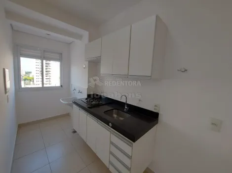 Alugar Apartamento / Padr&atilde;o em S&atilde;o Jos&eacute; do Rio Preto R$ 1.700,00 - Foto 5