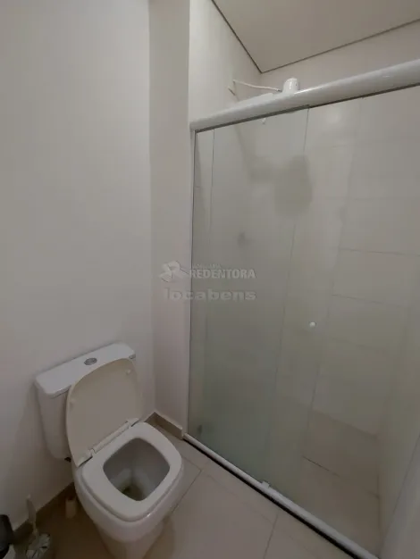 Alugar Apartamento / Padr&atilde;o em S&atilde;o Jos&eacute; do Rio Preto R$ 1.700,00 - Foto 8