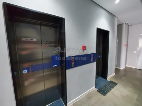 Alugar Apartamento / Padr&atilde;o em S&atilde;o Jos&eacute; do Rio Preto R$ 1.700,00 - Foto 14