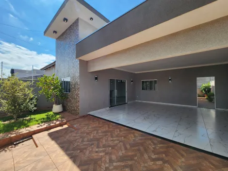 Alugar Casa / Padr&atilde;o em Bady Bassitt. apenas R$ 2.500,00