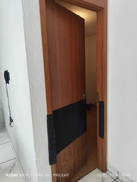 Alugar Apartamento / Padr&atilde;o em S&atilde;o Jos&eacute; do Rio Preto R$ 1.260,00 - Foto 14
