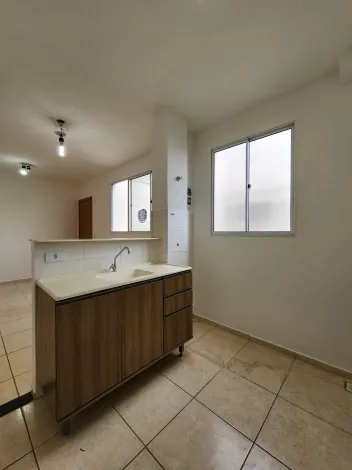 Alugar Apartamento / Padr&atilde;o em S&atilde;o Jos&eacute; do Rio Preto R$ 750,00 - Foto 3