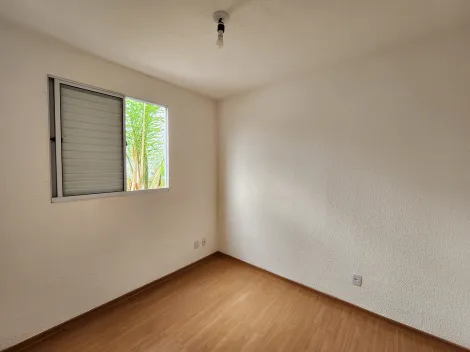 Alugar Apartamento / Padr&atilde;o em S&atilde;o Jos&eacute; do Rio Preto R$ 750,00 - Foto 4