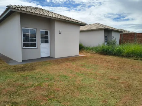 Alugar Casa / Padr&atilde;o em S&atilde;o Jos&eacute; do Rio Preto R$ 950,00 - Foto 2