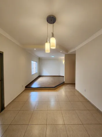 Alugar Casa / Padr&atilde;o em S&atilde;o Jos&eacute; do Rio Preto R$ 3.200,00 - Foto 3