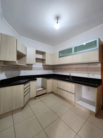 Alugar Casa / Padr&atilde;o em S&atilde;o Jos&eacute; do Rio Preto R$ 3.200,00 - Foto 5