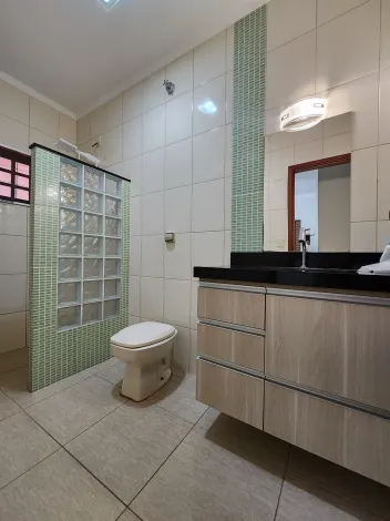 Alugar Casa / Padr&atilde;o em S&atilde;o Jos&eacute; do Rio Preto R$ 3.200,00 - Foto 8