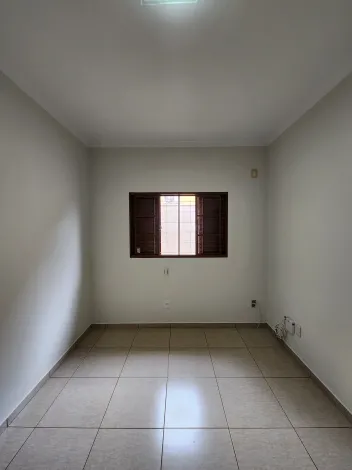 Alugar Casa / Padr&atilde;o em S&atilde;o Jos&eacute; do Rio Preto R$ 3.200,00 - Foto 12