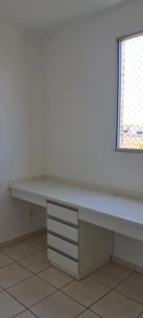 Alugar Apartamento / Padr&atilde;o em S&atilde;o Jos&eacute; do Rio Preto R$ 1.200,00 - Foto 14