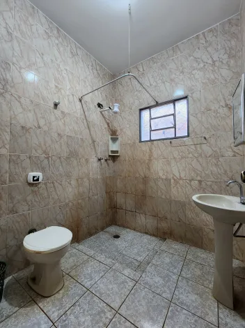 Alugar Casa / Padr&atilde;o em S&atilde;o Jos&eacute; do Rio Preto R$ 1.800,00 - Foto 8