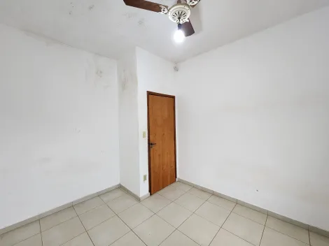 Alugar Casa / Padr&atilde;o em S&atilde;o Jos&eacute; do Rio Preto R$ 1.800,00 - Foto 13