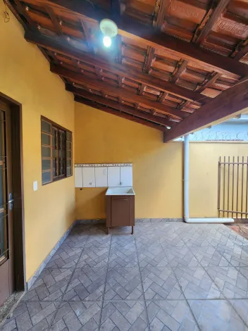 Alugar Casa / Padr&atilde;o em S&atilde;o Jos&eacute; do Rio Preto R$ 1.100,00 - Foto 8