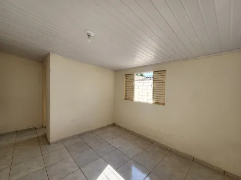 Alugar Casa / Padr&atilde;o em S&atilde;o Jos&eacute; do Rio Preto R$ 700,00 - Foto 5