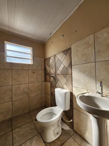 Alugar Casa / Padr&atilde;o em S&atilde;o Jos&eacute; do Rio Preto R$ 700,00 - Foto 7