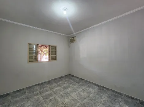 Alugar Casa / Padr&atilde;o em S&atilde;o Jos&eacute; do Rio Preto R$ 1.300,00 - Foto 7