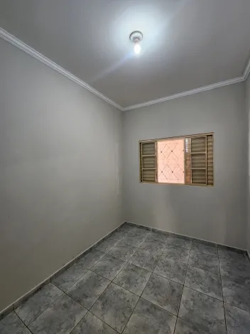 Alugar Casa / Padr&atilde;o em S&atilde;o Jos&eacute; do Rio Preto R$ 1.300,00 - Foto 12