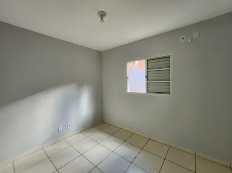 Alugar Casa / Padr&atilde;o em S&atilde;o Jos&eacute; do Rio Preto R$ 900,00 - Foto 5