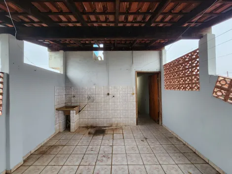 Alugar Casa / Sobrado em S&atilde;o Jos&eacute; do Rio Preto R$ 1.200,00 - Foto 15