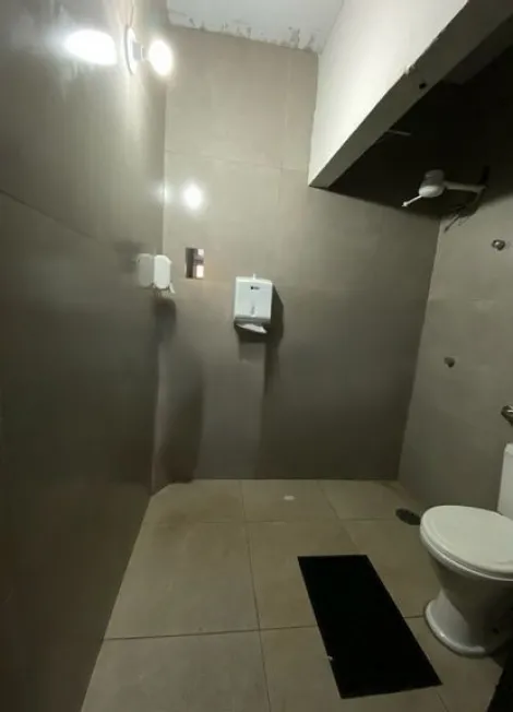 Alugar Comercial / Casa Comercial em S&atilde;o Jos&eacute; do Rio Preto R$ 8.000,00 - Foto 9