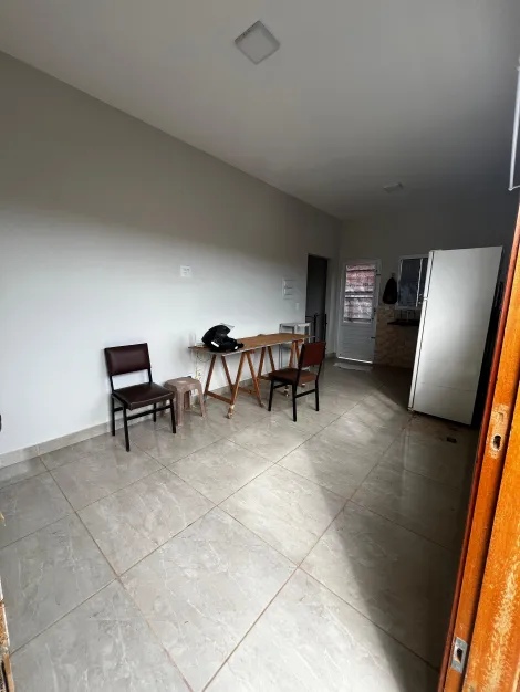 Alugar Casa / Padr&atilde;o em Bady Bassitt R$ 900,00 - Foto 7