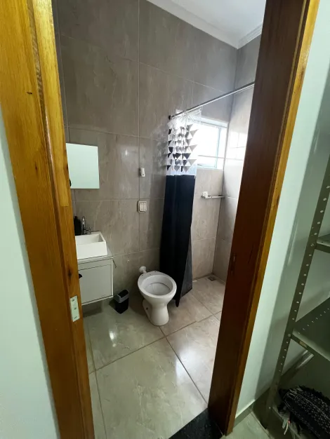 Alugar Casa / Padr&atilde;o em Bady Bassitt R$ 900,00 - Foto 11